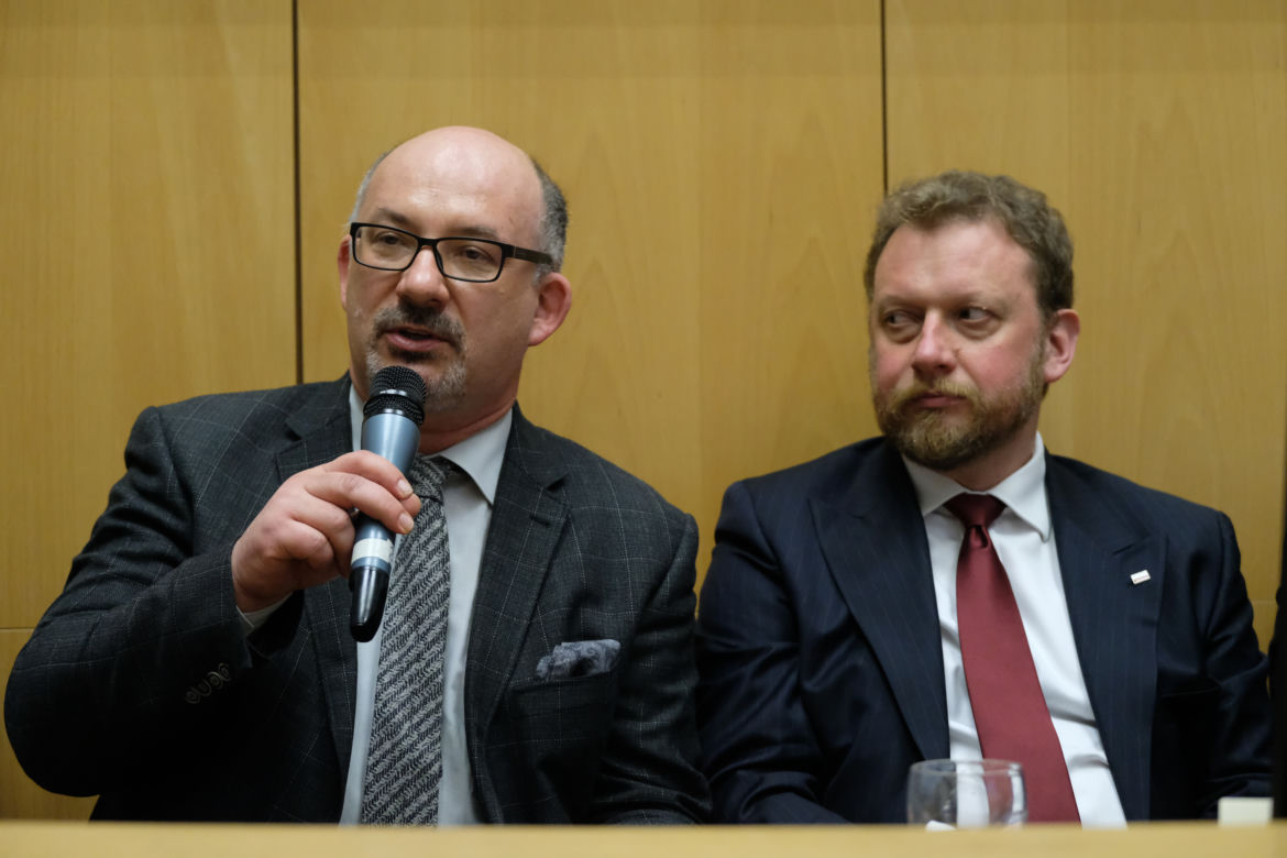 Pionierska operacja gardła Tymka