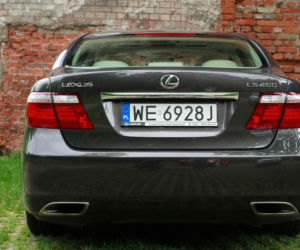 Lexus LS 460