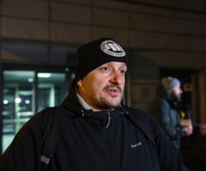 Górnicy opuszczają Kopalnię Węgla Kamiennego Silesia w Czechowicach-Dziedzicach