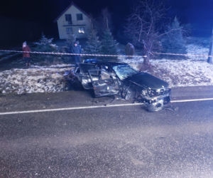wypadek w Parszowie 11.02.2022