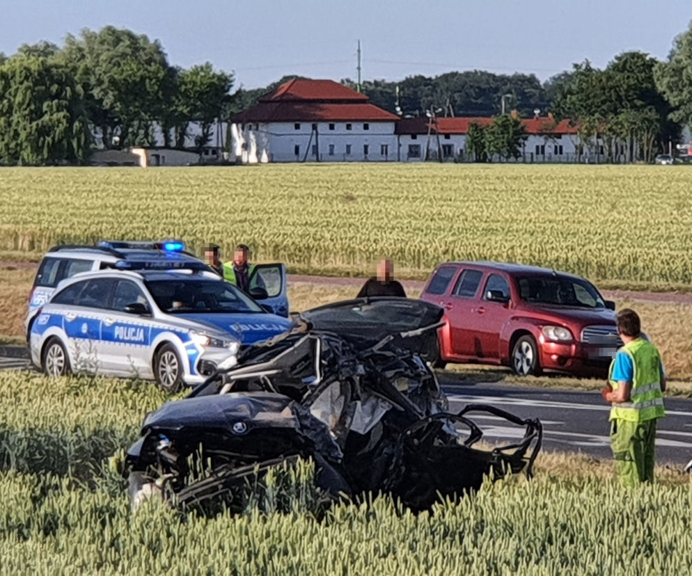 Wypadek w Elżbietowie. Zginęły dwie rodziny