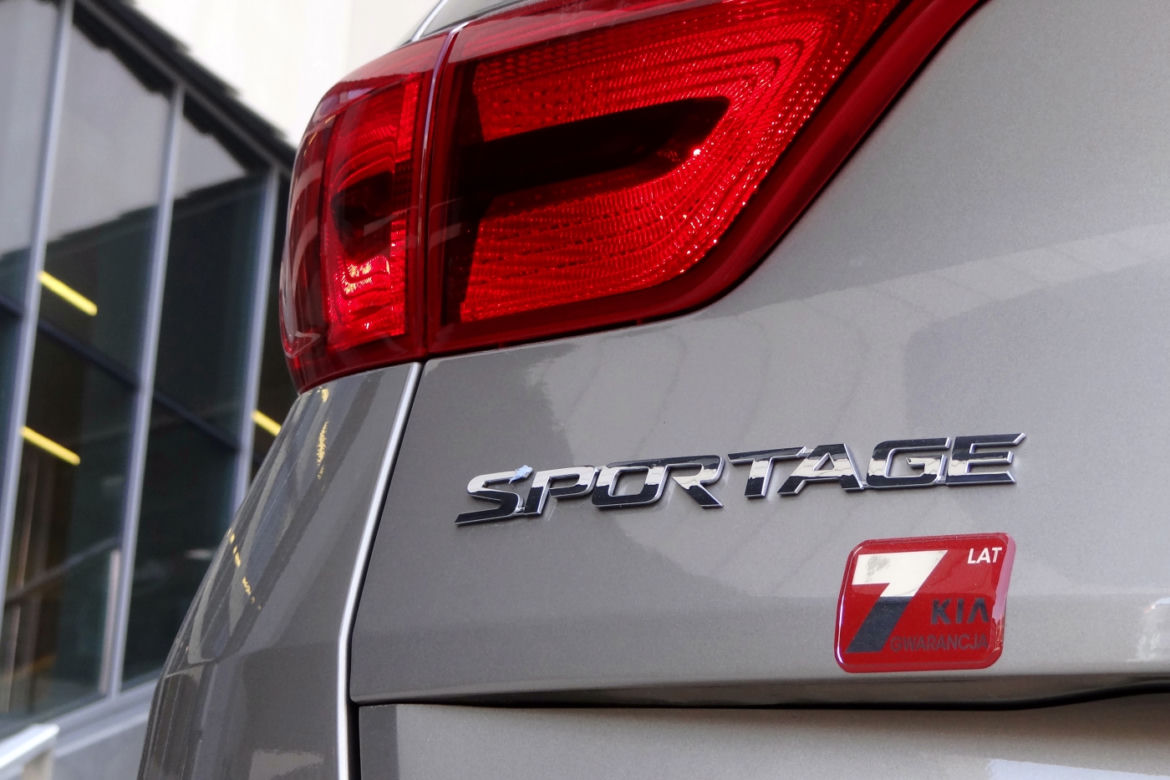 Kia Sportage 1.7 CRDI 6 MT 2WD L