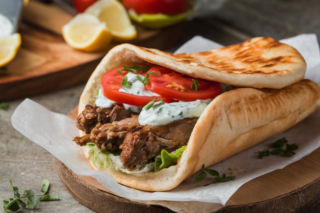 Zrobiłam gyros z indyka z ciekawości. Teraz innego nie chcę