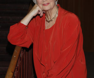 ALINA JANOWSKA
