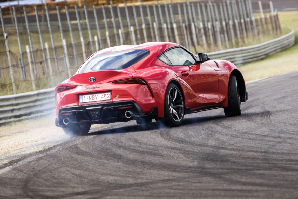Toyota GR Supra w kolorze Renaissance Red
