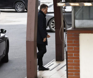 Politycy PiS zjeżdżają na Nowogrodzką