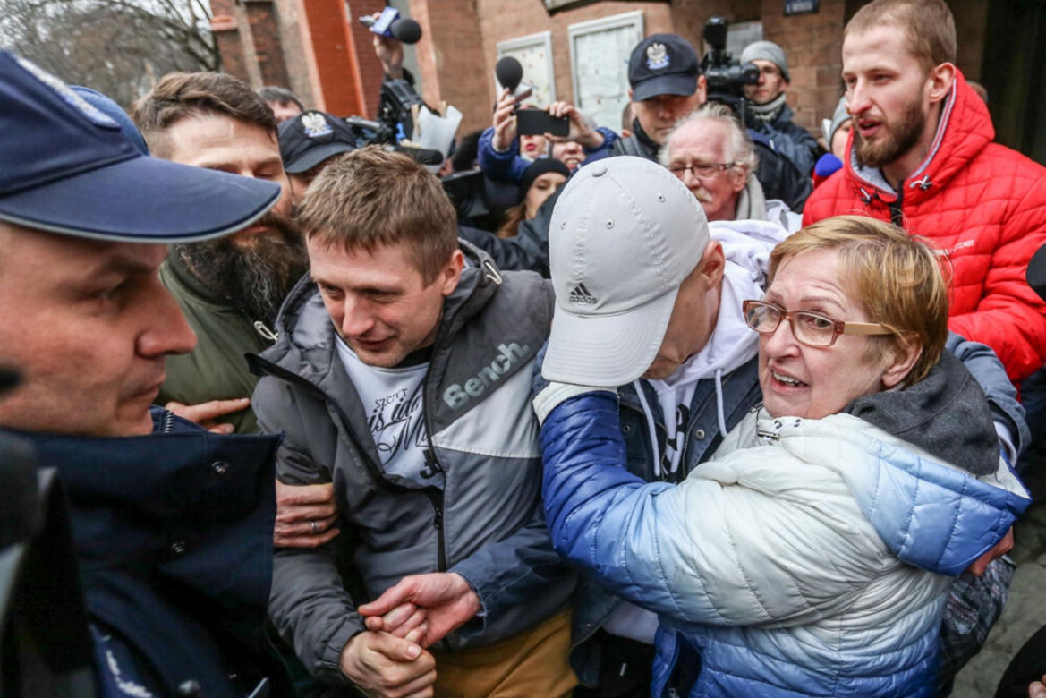  Tak wyglądały pierwsze chwile Tomasza Komendy na wolności