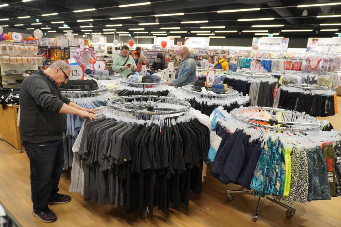 Tłumy na otwarciu Woolworth w Katowicach