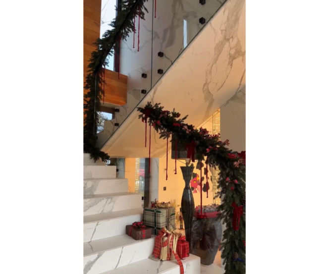 Wielka metamorfoza willi Klaudii Halejcio. Wydała majątek na ozdoby świąteczne