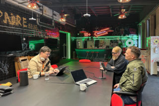 Balansowanie między hutą a cyberpunkiem. Kampus firmy CD Projekt to miejsce, w którym nieustannie tworzą się nowe światy