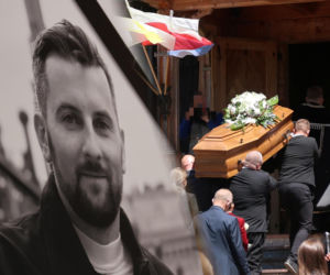 Pogrzeb Grzegorza Miętusa. Tak pożegnano zmarłego skoczka. Poruszające zdjęcia