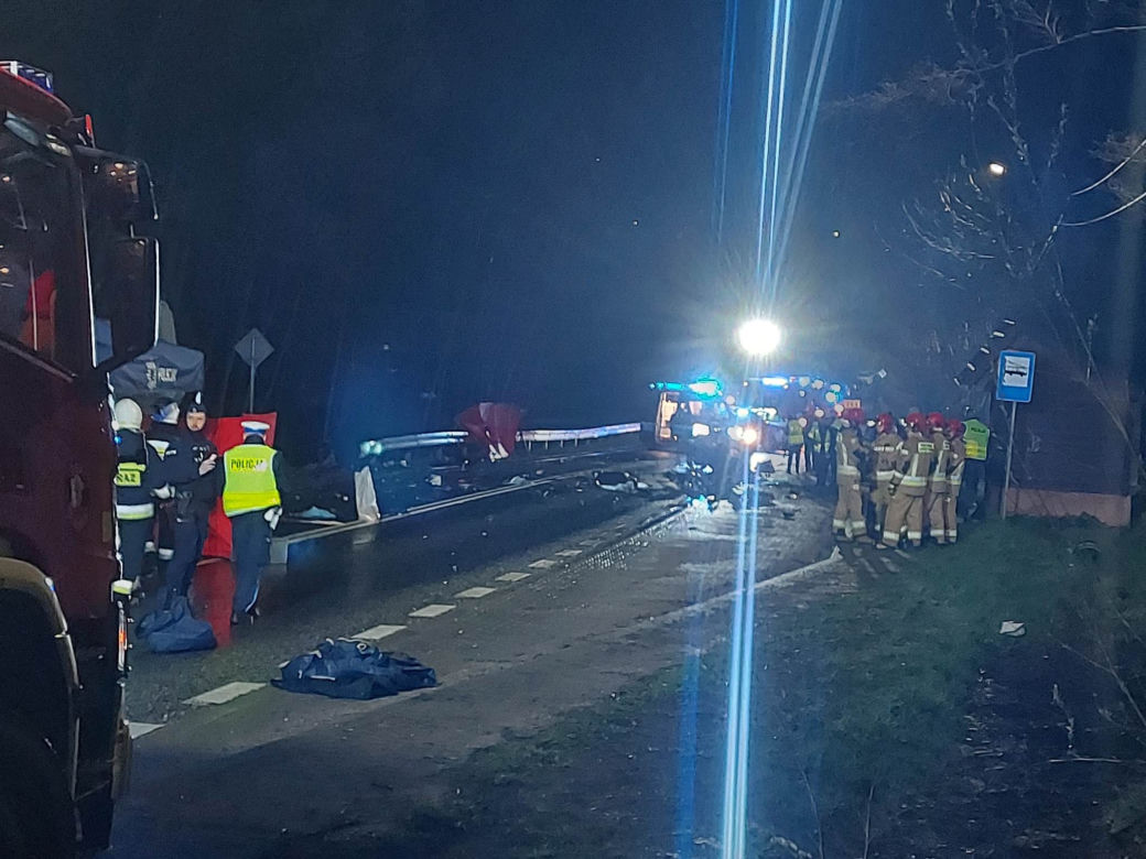 Tragiczny wypadek w Starej Słupi. Nie żyją cztery osoby