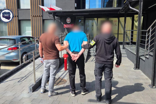 Szokujący apel w sieci! 54-latek miał wzywać do zabijania policjantów i ich rodzin