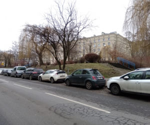 Tak się parkuje na Koszutce. Mieszkańcy mają dość