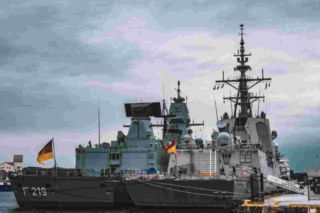 Manewry pk. Arctic Dolphin 26