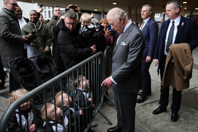 Król Karol został DJ-em! Zobacz, jak sobie radził