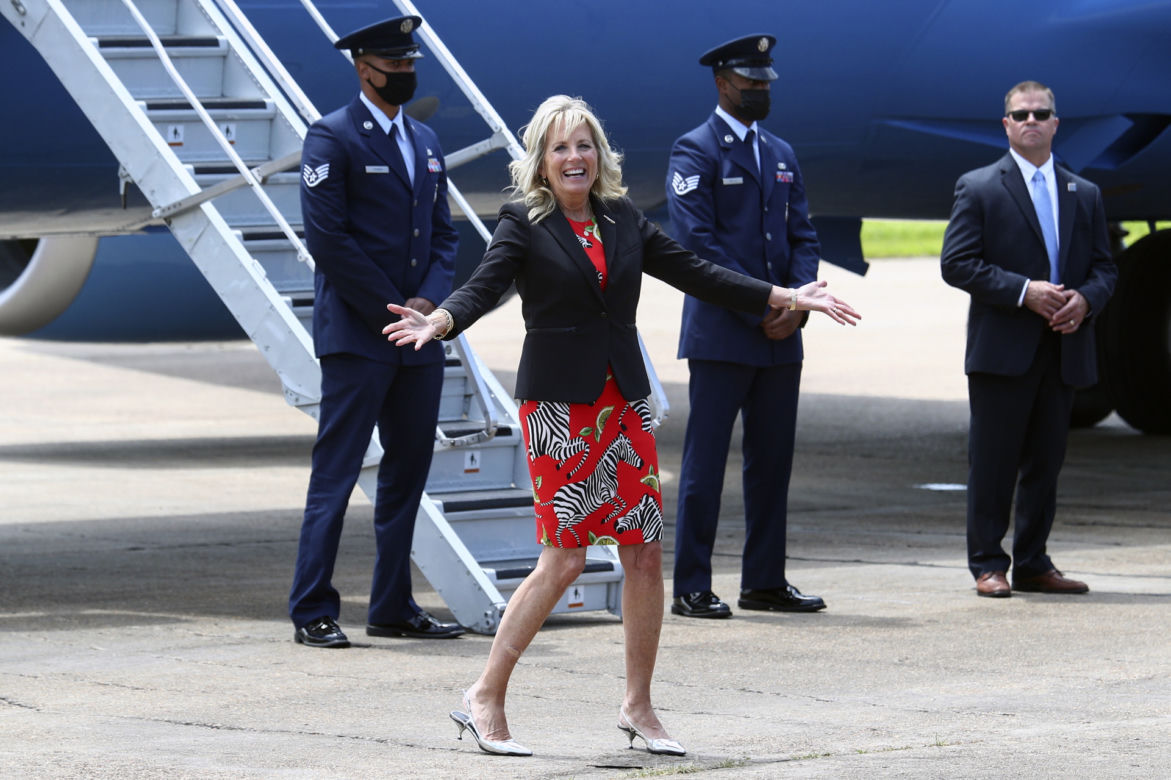 Porównanie stylu pierwszych dam: Jill Biden i Agaty Dudy. Która ubiera się lepiej?