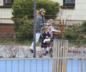 Kasia Tusk z córkami z koszyczkiem przyjechali do Donalda