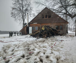 Hamulka. Spłonęła sala weselna. Pożar gasiło 14 zastępów strażaków [ZDJĘCIA]
