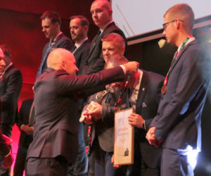 Od 17 lat nie schodzi z podium - AZS PWSZ Leszno trzeci