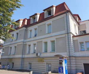 Mateusz rzucił monetą. Wypadł orzeł, więc udusił Wiktorię