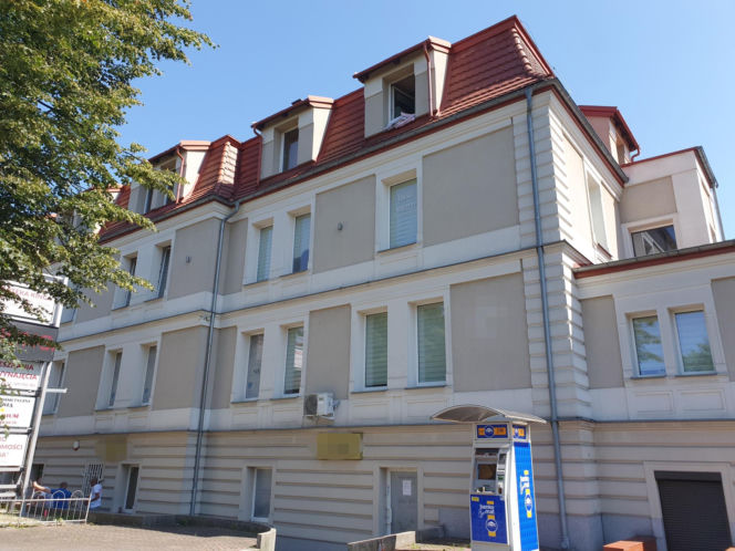 Mateusz rzucił monetą. Wypadł orzeł, więc udusił Wiktorię