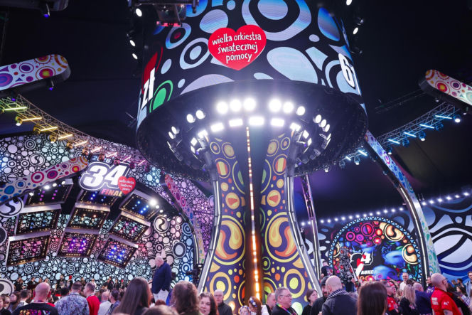 Takiego finału jeszcze nie było! Gwiazdy zalały studio WOŚP