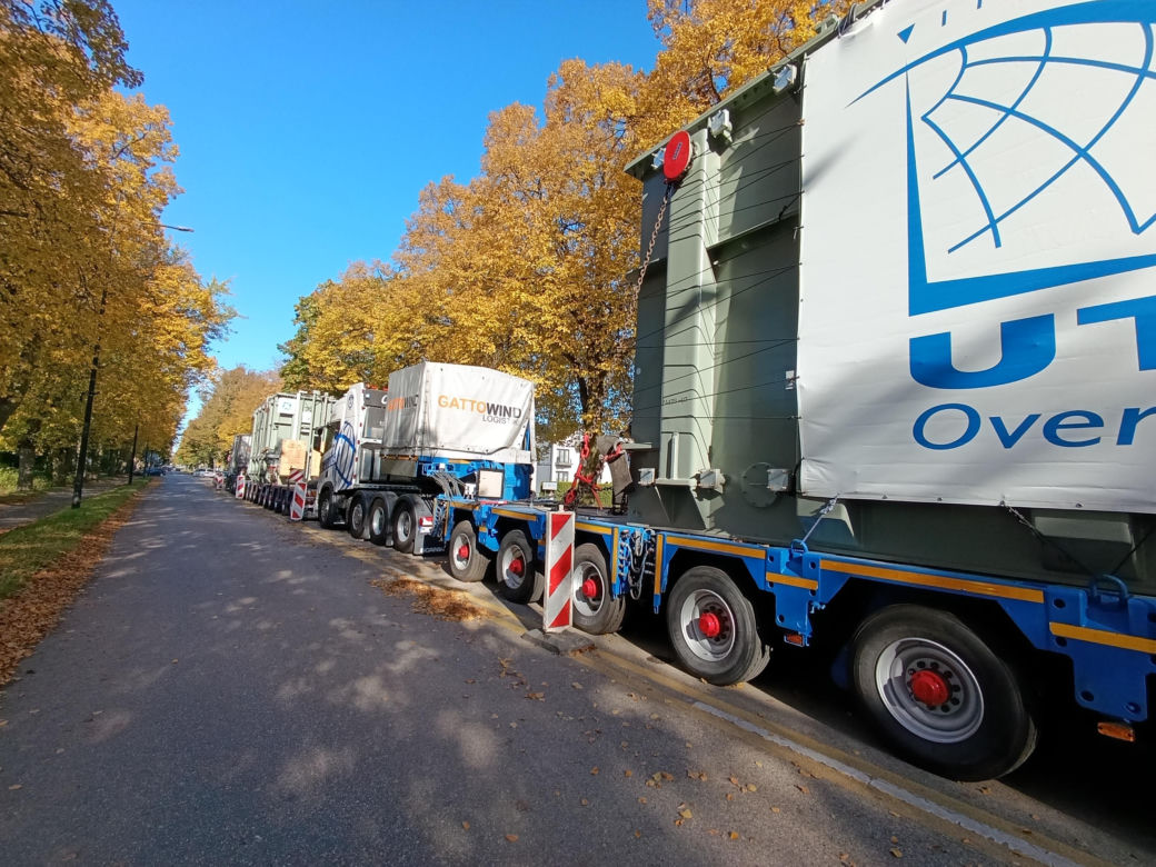 Ogromny transport dla Baltic Power. We Władysławowie