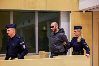 Chciał zobaczyć strusia, skatował go na śmierć.