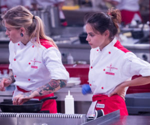 Hell's Kitchen 2, odcinek 6. Zapłakana uczestniczka o kolejnym serwisie: Ciągle dajemy du*y! 