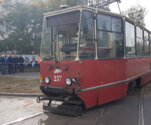 Zderzenie dwóch pojazdów MZK w Toruniu