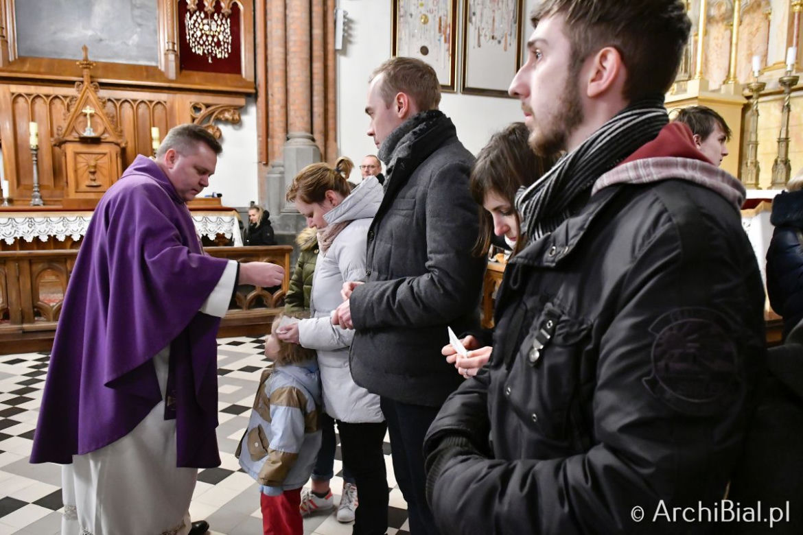 Białystok. Środa Popielcowa w białostockiej katedrze 2019