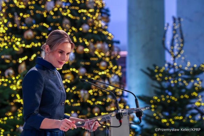 Marta Nawrocka na spotkaniu przedświątecznym z Paniami Ambasador i Współmałżonkami Szefów Misji Dyplomatycznych