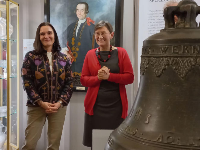 Komu bił ten dzwon? Unikatowy eksponat w muzeum w Lesznie [ZDJĘCIA]