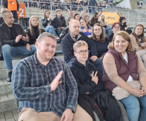 PGS Rock Festival na Kadzielni. Tłumy fanów śpiewały z LemON-em i Ewą Farną
