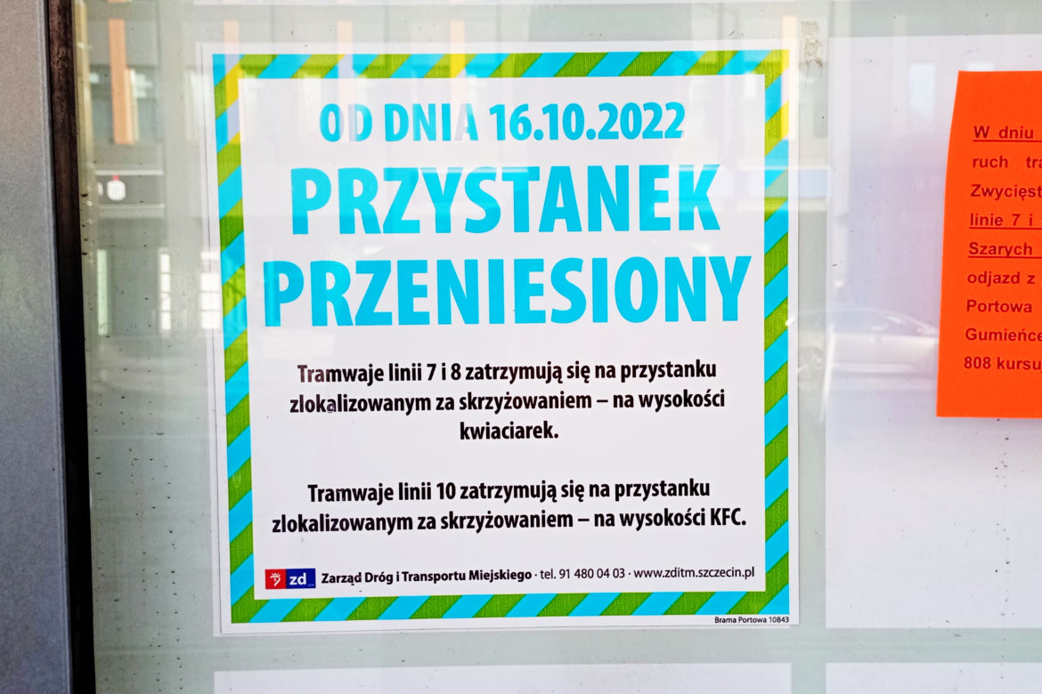 Utrudnienia na placu Zwycięstwa i Bramie Portowej