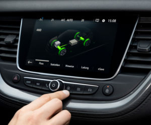Opel Grandland X Hybrid4 1.6 Turbo A8 300 KM AWD