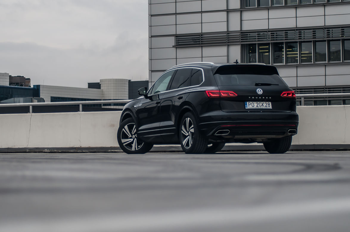 Volkswagen Touareg R Line 3.0 V6 TDI 286 KM