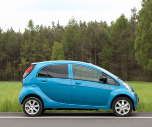 Peugeot iOn