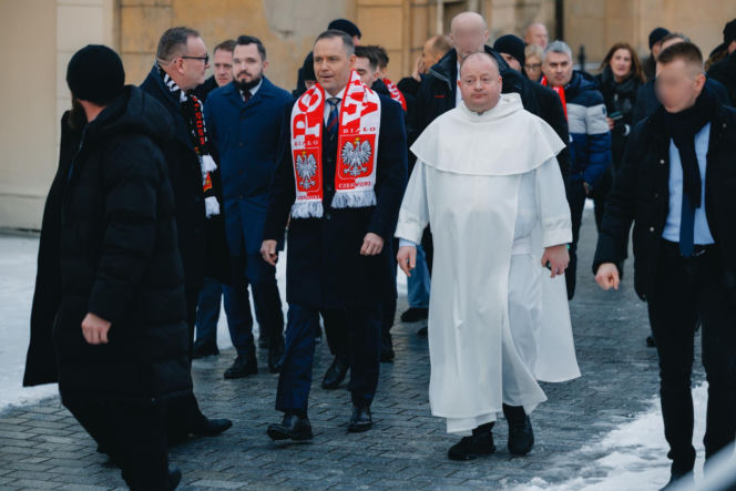Karol Nawrocki wziął udział w Patriotycznej Pielgrzymce Kibiców na Jasnej Górze