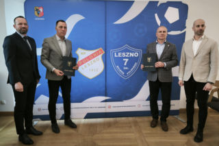 Piłkarska elita w „Siódemce”. Miasto i Polonia Leszno łączą siły