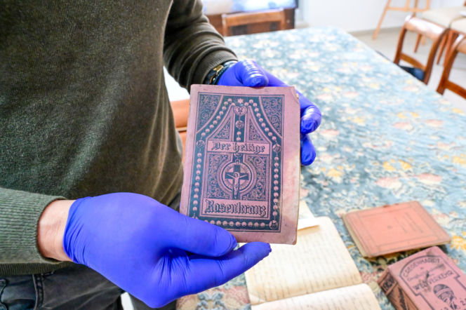 Szkolne pamiątki sprzed ponad 100 lat trafiły do Muzeum Historii Ziemi Kamieńskiej