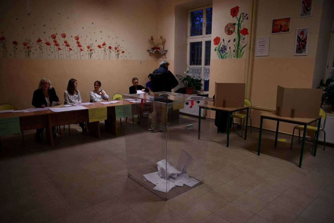 Kraków. Rozpoczęcie głosowania