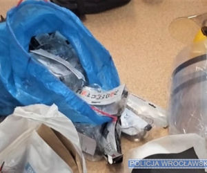Włamał się do laboratorium i ukradł maseczki oraz rękawice