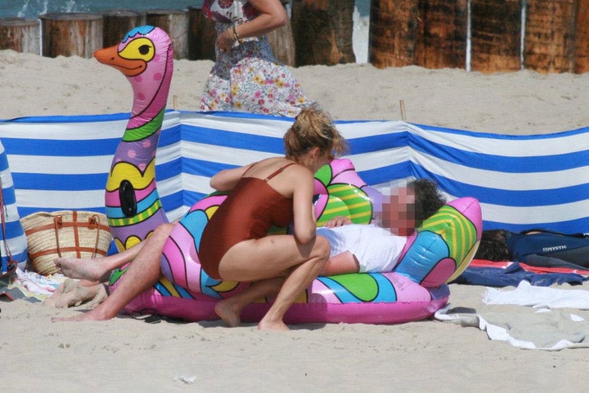 Anna Kalczyńska lubi spędzać czas na plaży