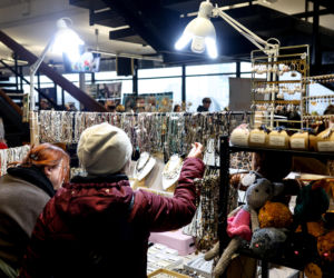 Giełda minerałów w Spodku przyciągnęła tłumy! GeoExpo ekspozycję wspaniałych cudeniek