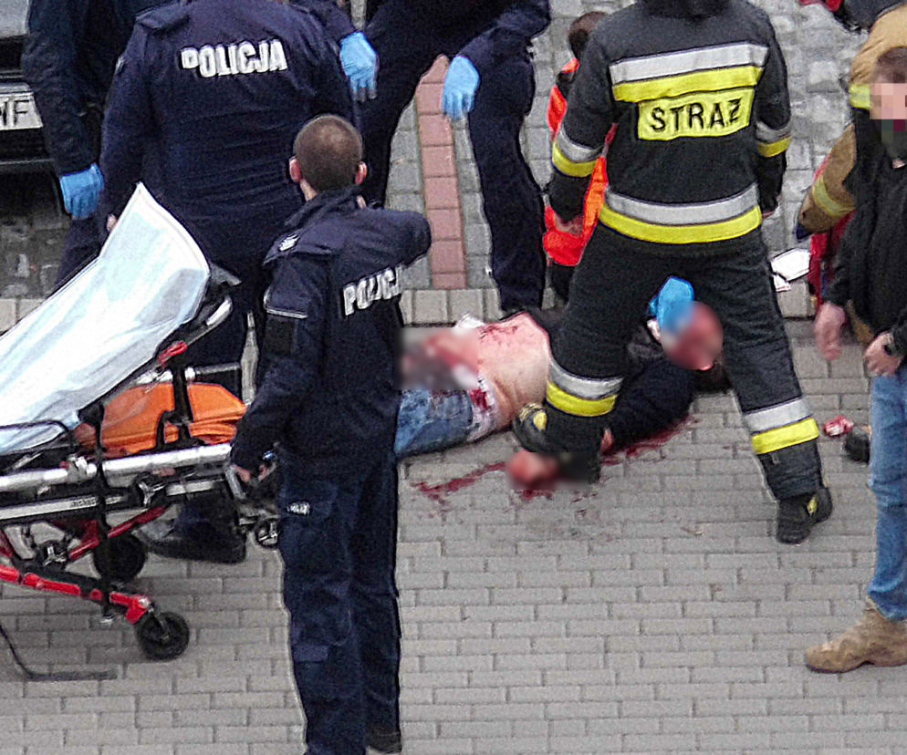 Strzelanina na Gocławiu w Warszawie. Morderca leżał we krwi na ulicy. Powód awantury szokuje
