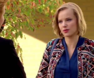 O mnie się nie martw 3 sezon odc. 12. Laura Curyło (Katarzyna Zielińska), Iga Małecka (Joanna Kulig)