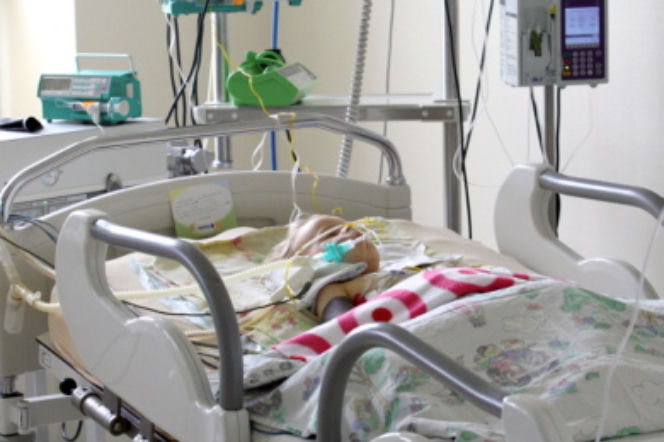 ZGWAŁCIŁ 2 LETNIĄ CÓRKĘ DOSTAŁ TYLKO 5 LAT