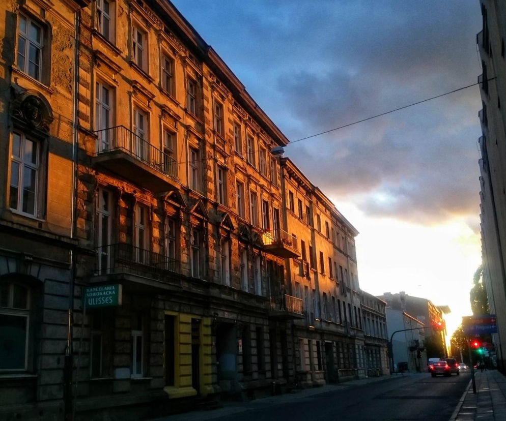 Centrum Łodzi w promieniach słonecznych